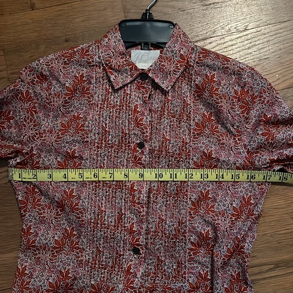 Liberty of London Tuxedo shirt Perfect for this time of year. Size 00. - Picture 4 of 4